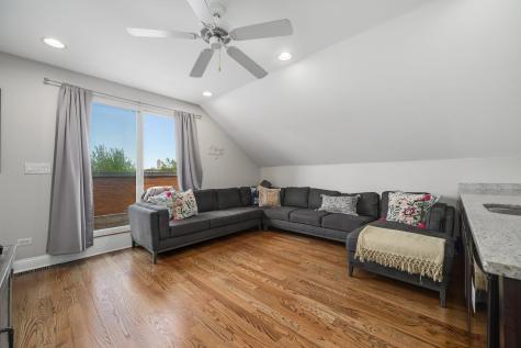 1742 North Bissell Street Chicago IL 60614