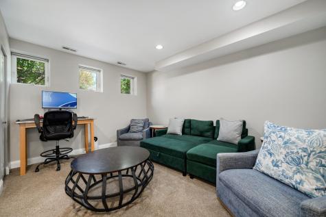 1742 North Bissell Street Chicago IL 60614