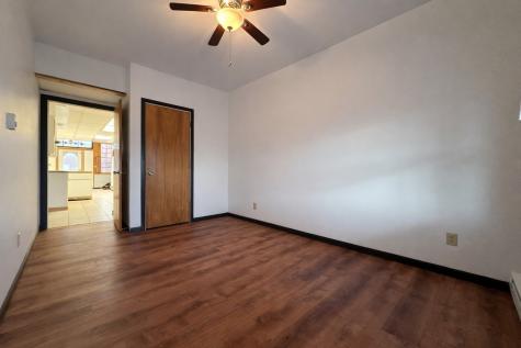 107 West Baldwin Street Apple River IL 61001