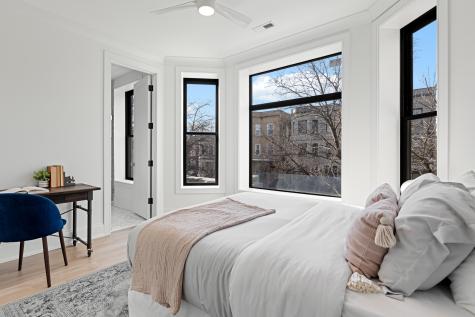 3711 North Magnolia Avenue Chicago IL 60613