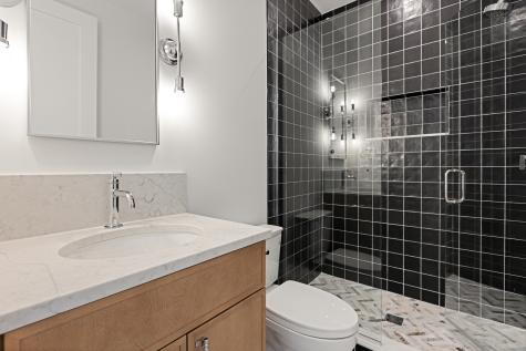 3711 North Magnolia Avenue Chicago IL 60613