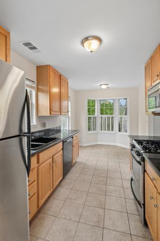 1242 South Wellington Court Buffalo Grove IL 60089