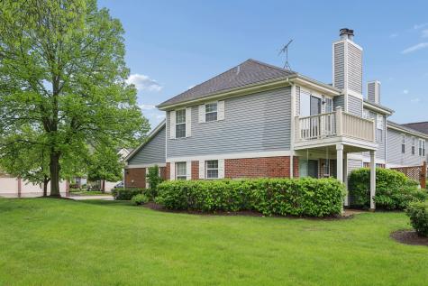 1242 South Wellington Court Buffalo Grove IL 60089
