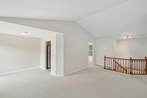 1242 South Wellington Court Buffalo Grove IL 60089