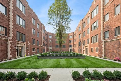 1341 West Estes Avenue Chicago IL 60626
