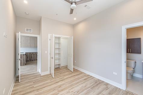 4149 South Cottage Grove Avenue Chicago IL 60653