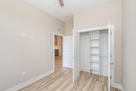 4149 South Cottage Grove Avenue Chicago IL 60653
