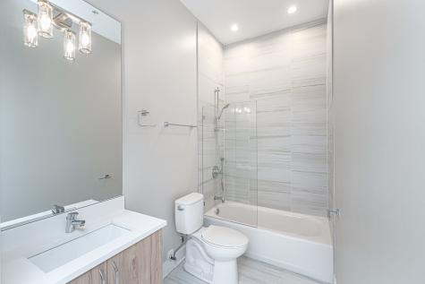 4149 South Cottage Grove Avenue Chicago IL 60653