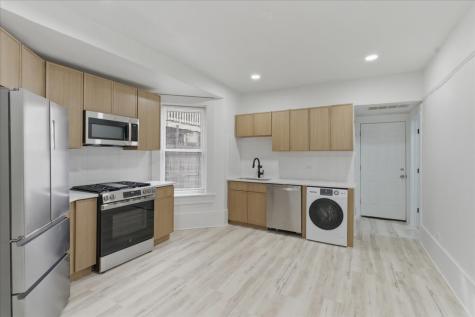 2607 West Haddon Avenue Chicago IL 60622
