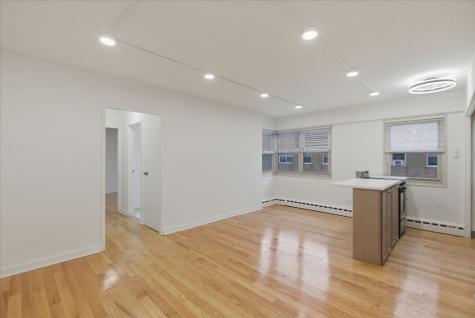 5630 North Sheridan Road Chicago IL 60660