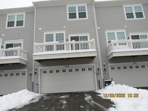 155 Canterbury Way Lake Zurich IL 60047