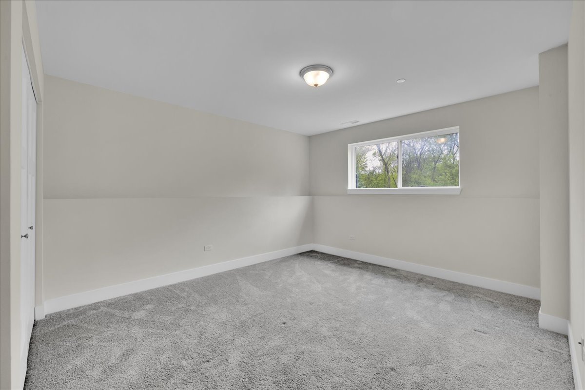 29w710 Cambridge Court Warrenville IL 60555