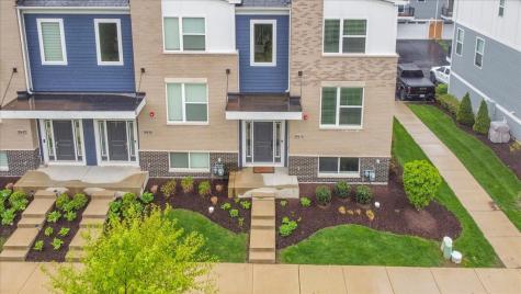 29w710 Cambridge Court Warrenville IL 60555