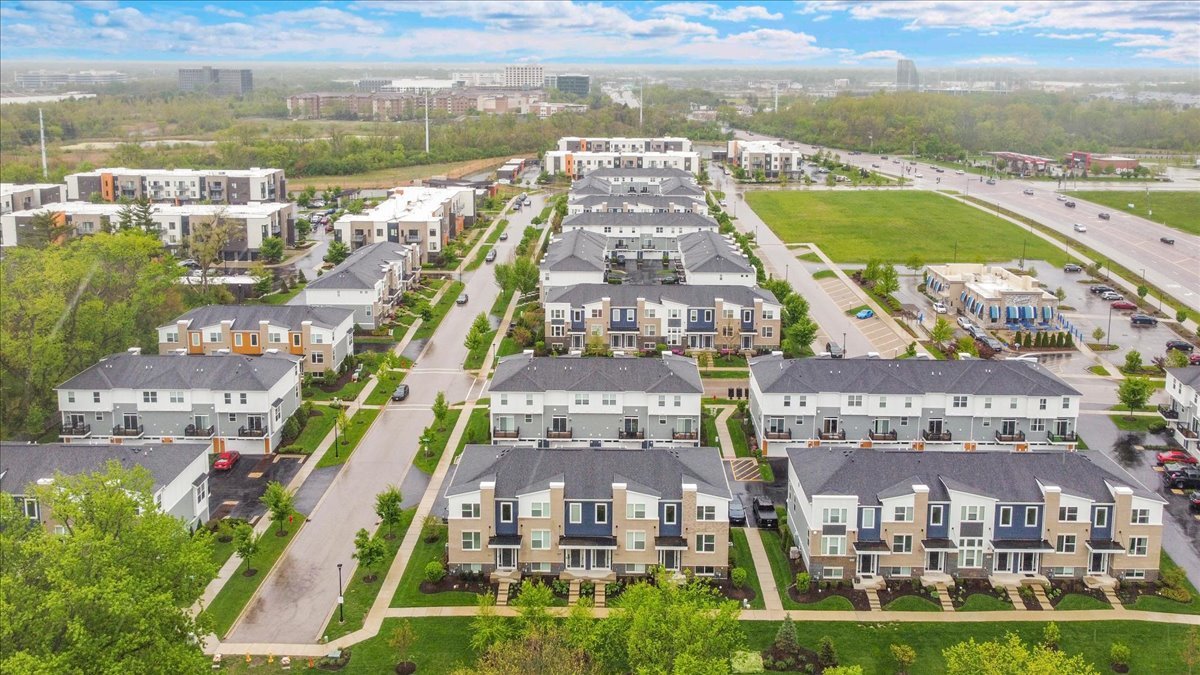 29w710 Cambridge Court Warrenville IL 60555