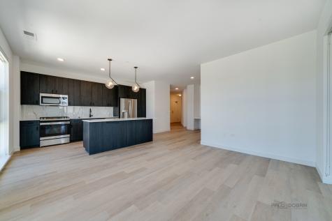 750 Hawthorn Row Vernon Hills IL 60061