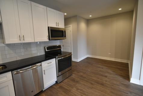 3833 North Broadway Street Chicago IL 60613