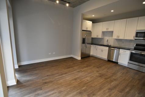 3833 North Broadway Street Chicago IL 60613