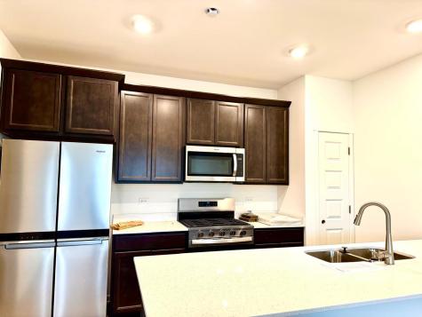 2136 Bodega Road Oswego IL 60543
