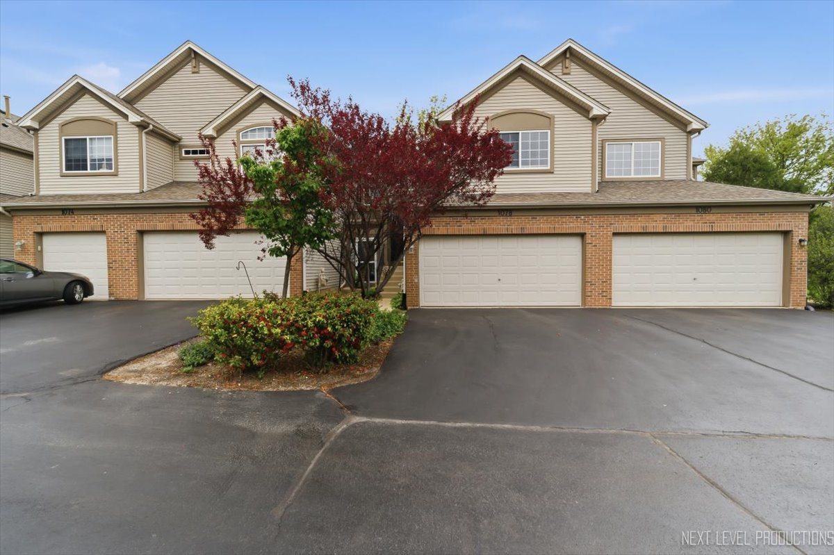 1078 Parkhill Circle Aurora IL 60502