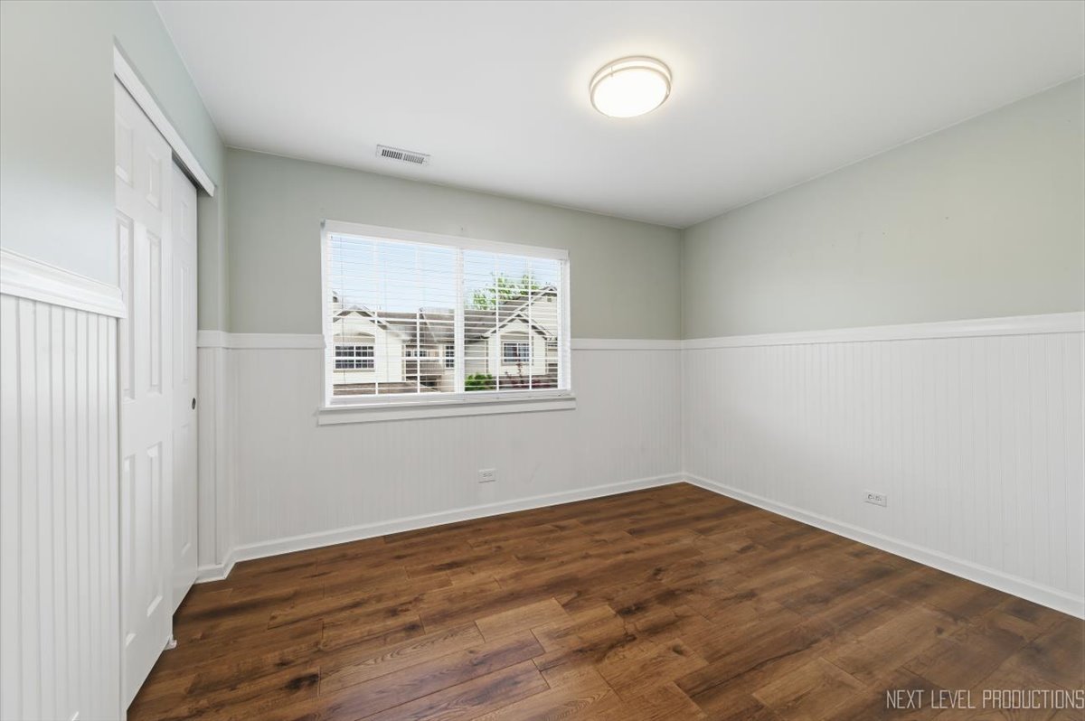 1078 Parkhill Circle Aurora IL 60502