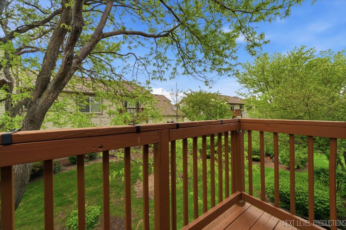 1078 Parkhill Circle Aurora IL 60502
