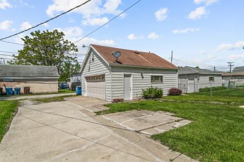14336 South Harrison Avenue Posen IL 60469