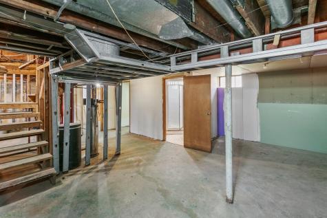 14336 South Harrison Avenue Posen IL 60469