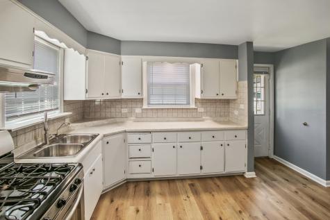14336 South Harrison Avenue Posen IL 60469