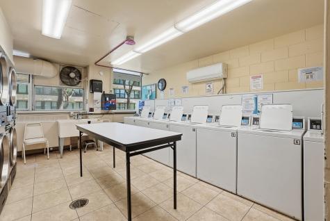 5757 North Sheridan Road Chicago IL 60660