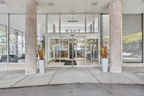 5757 North Sheridan Road Chicago IL 60660