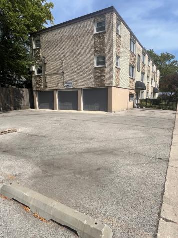 7952 Madison Street River Forest IL 60305