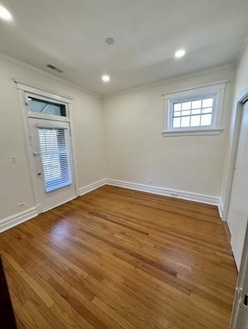 5719 North Kenmore Avenue Chicago IL 60660