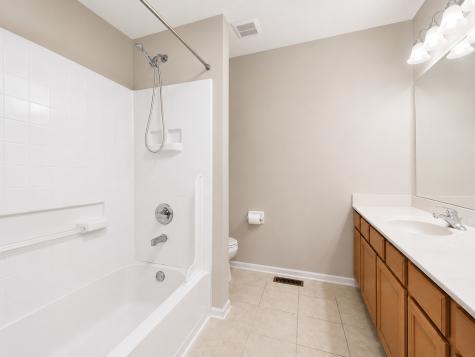 3159 Saganashkee Lane Naperville IL 60564