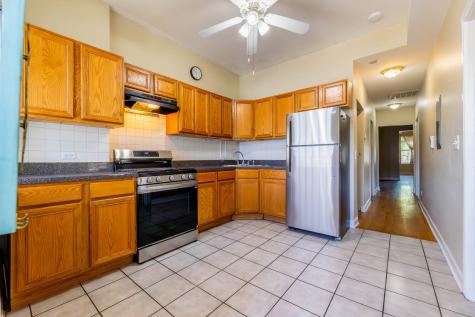 4003 West Adams Street Chicago IL 60624