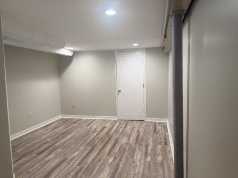6758 South Karlov Avenue Chicago IL 60629