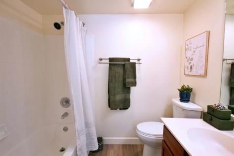 4132 Landing Drive Aurora IL 60504