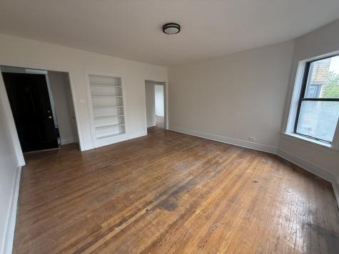 7351 North Damen Avenue Chicago IL 60645