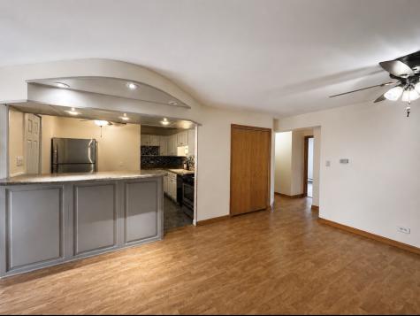5324 Waterbury Drive Crestwood IL 60418