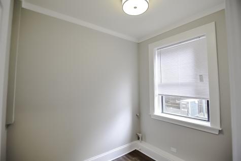 817 West Lakeside Place Chicago IL 60640