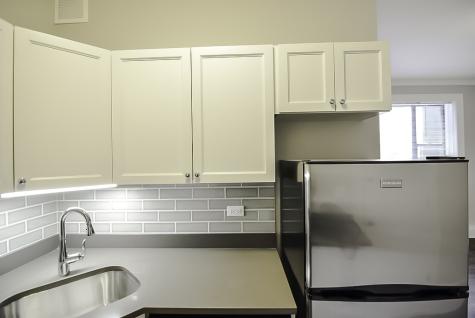 817 West Lakeside Place Chicago IL 60640