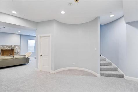 7620 Kildare Avenue Skokie IL 60076