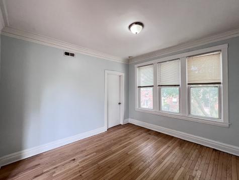 8856 South Lowe Avenue Chicago IL 60620
