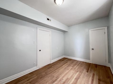 8856 South Lowe Avenue Chicago IL 60620