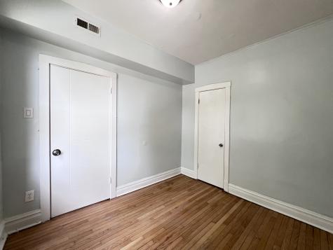 8856 South Lowe Avenue Chicago IL 60620