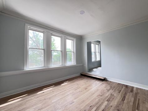 8856 South Lowe Avenue Chicago IL 60620