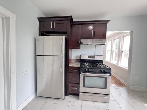 8856 South Lowe Avenue Chicago IL 60620