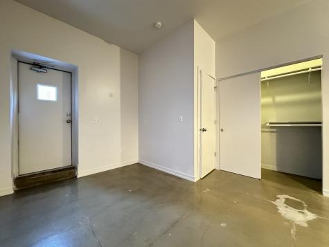 1136 West Wilson Avenue Chicago IL 60640