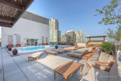 777 North Michigan Avenue Chicago IL 60611