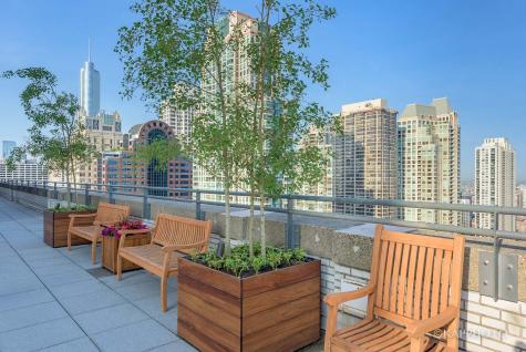 777 North Michigan Avenue Chicago IL 60611