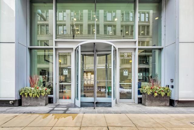 8 East Randolph Street Chicago IL 60601